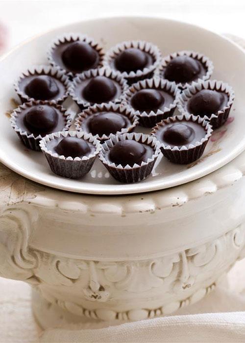 Amarena Pralines with Kroccant