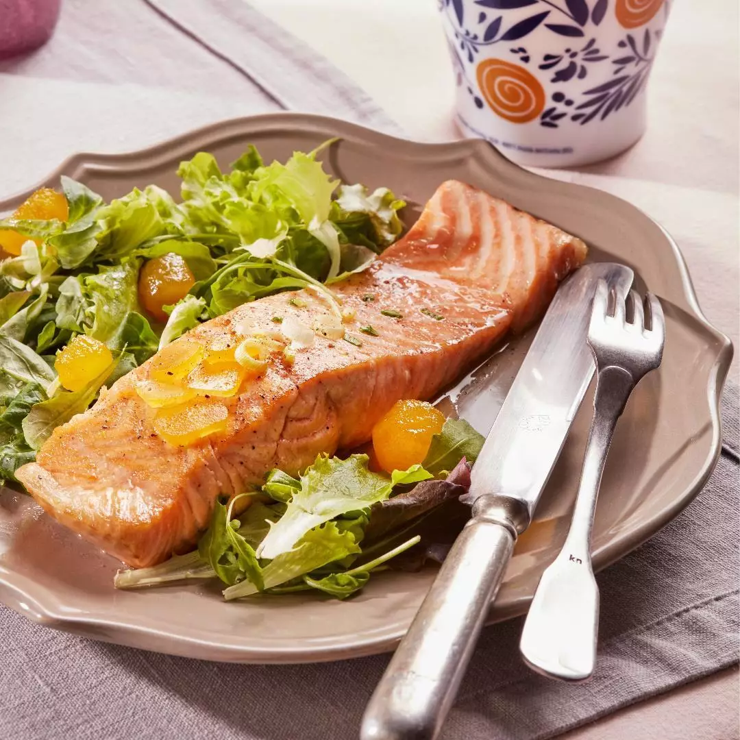 Zenzero Fabbri-Glazed Salmon