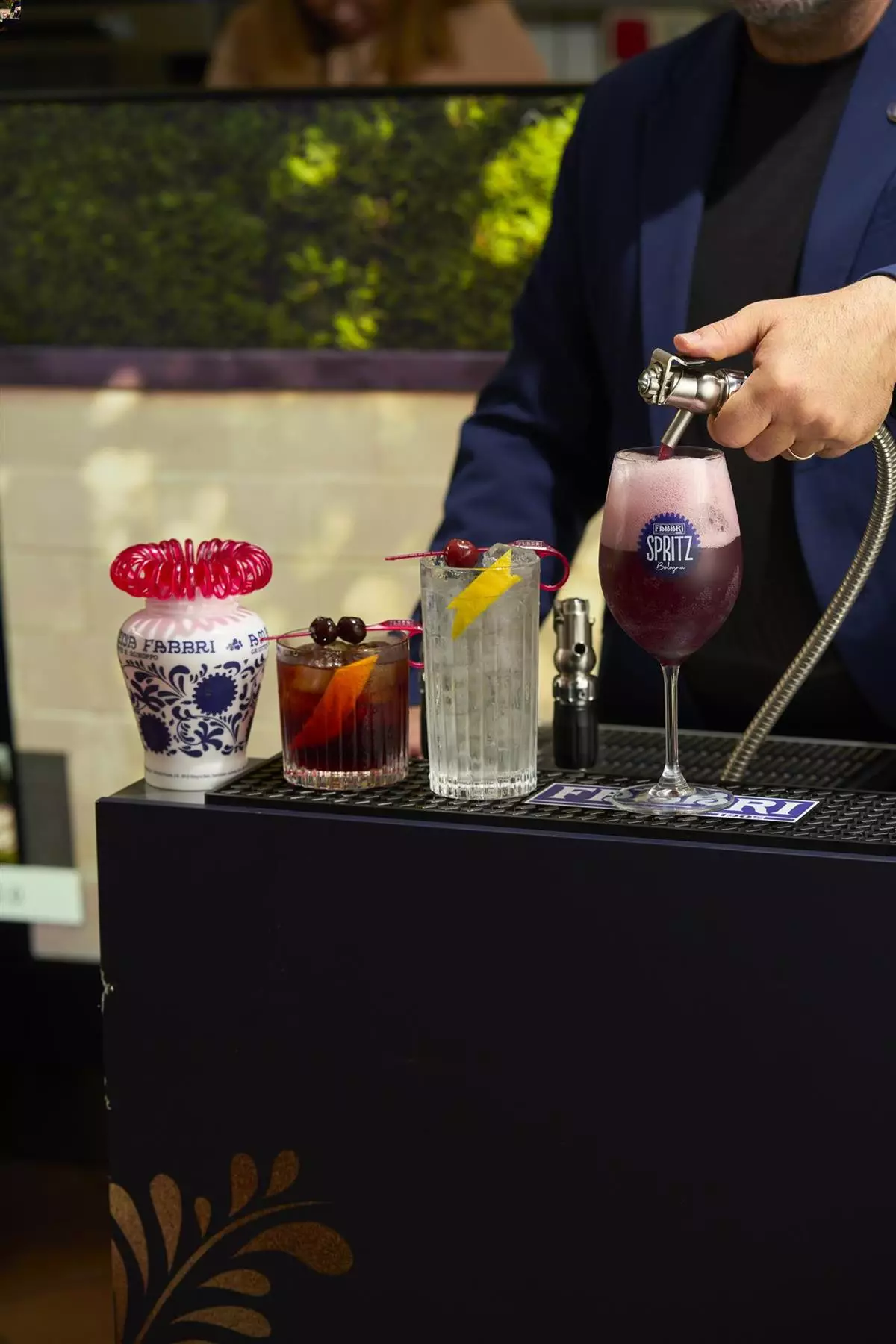 SIGNATURE COCKTAILS. ANYTIME. ANYWHERE.